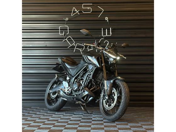 YAMAHA MT-03 ABS YAMAHA MT-03 ABS